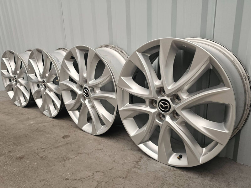Mazda CX-5 Felgi aluminiowe R19 9965037090 - 4szt