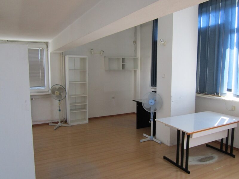 Lokal użytkowy 229 mkw. 2 poziomy - Lublin, Wieniawa
