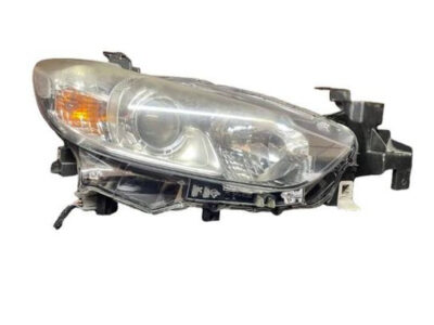 Mazda 6 Lampa przednia