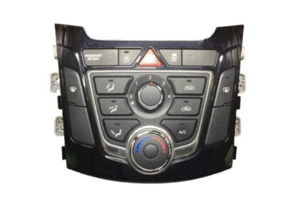 Hyundai i30 Panel klimatyzacji 97250A6040 HJYAF0125