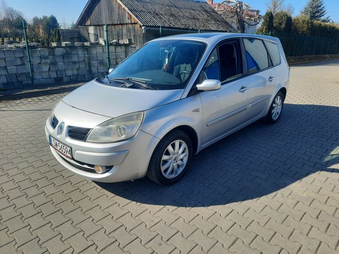 Ładny stan 1.6 benzyna po lifcie ważne opłaty