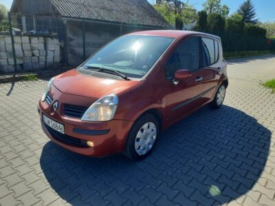 Ładny stan 1.6 benzyna klimatyzacja