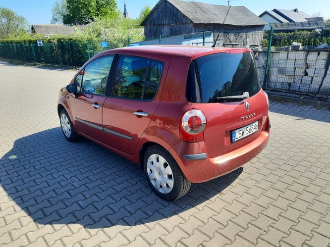 Ładny stan 1.6 benzyna klimatyzacja