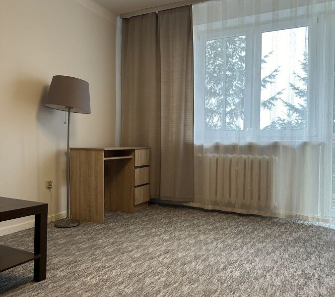 Kawalerka do wynajęcia blisko miasteczka akademickiego