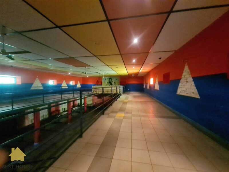 Trawniki-Kolonia - lokal na sprzedaż
