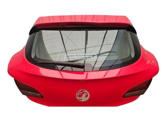 Opel Astra J Tylna klapa bagażnika