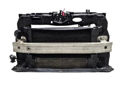 Fiat 500L Pas przedni
