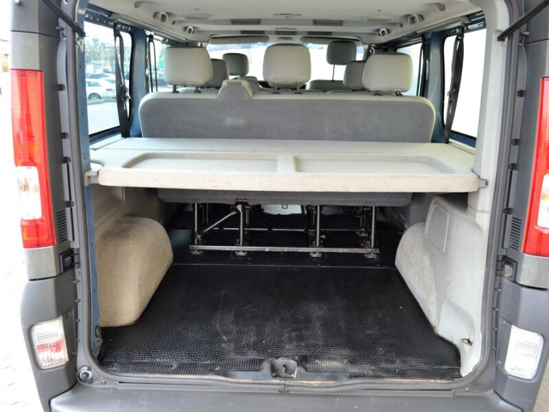 Opel Vivaro 2.0CDTi 115KM**9-osobowy**Klimatyzacja**Zadbany