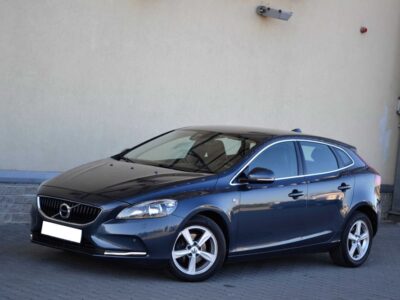 Volvo V40 2.0 D2 120KM**Ocean Race**Navi**Skóra**Virtual Cockpit