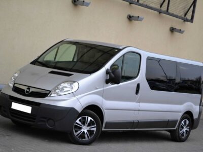 Opel Vivaro 2.0CDTi 115KM**2014 lift**9-osobowy**Tempomat**