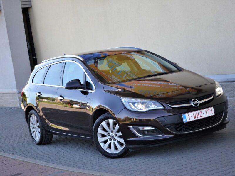Opel Astra J 1.6CDTi 110KM**Lift**Skóra**Xenon**Navi**LED**