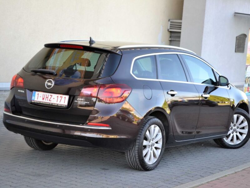 Opel Astra J 1.6CDTi 110KM**Lift**Skóra**Xenon**Navi**LED**