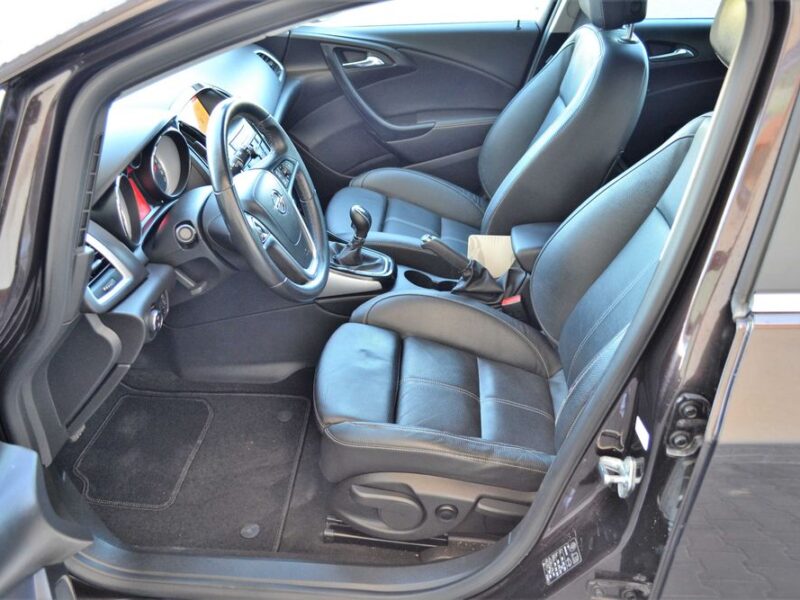 Opel Astra J 1.6CDTi 110KM**Lift**Skóra**Xenon**Navi**LED**
