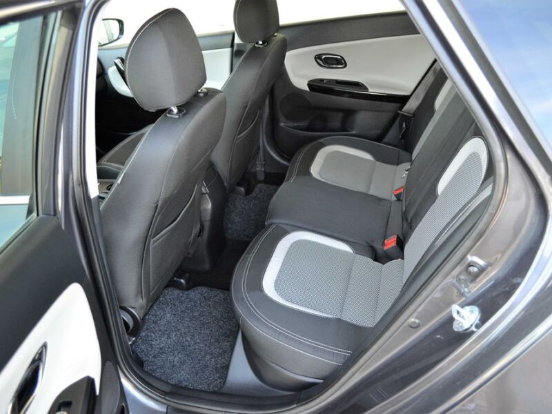 Kia Ceed 1.6CRDi 110KM Lift**Navi**Kamera cofania**LED**Climatronic