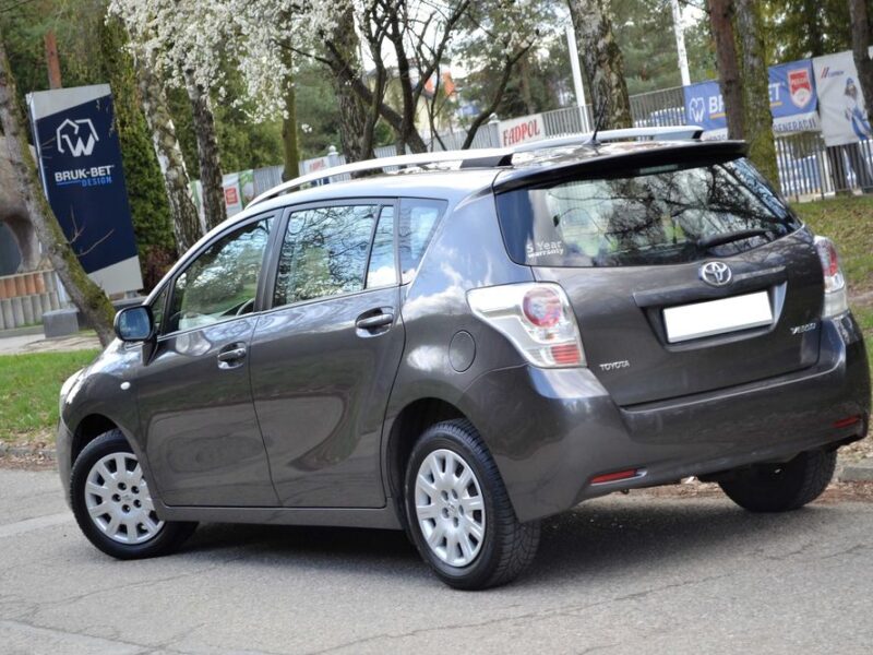 Toyota Verso 1.6 132KM*Klimatyzacja**Bluetooth**Zarejestrowany