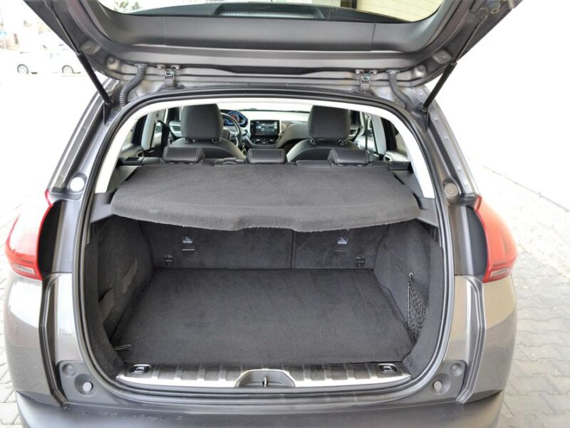 Peugeot 2008 1.6eHDI 100KM**Panorama**Navi**Kamera cofania**Pół-skóra