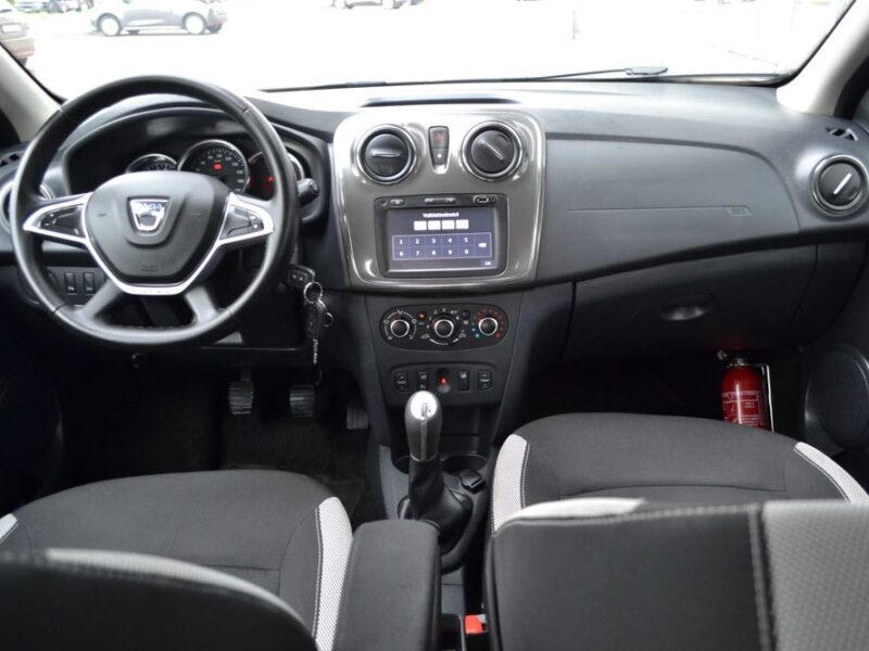 Dacia Sandero Stepway 0.9TCe 90KM**Navi**Tempomat**Czujniki parkowania