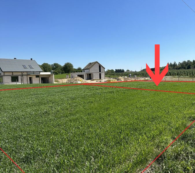 Motycz-2 działki z WZ niedaleko szkoły -I linia zab.