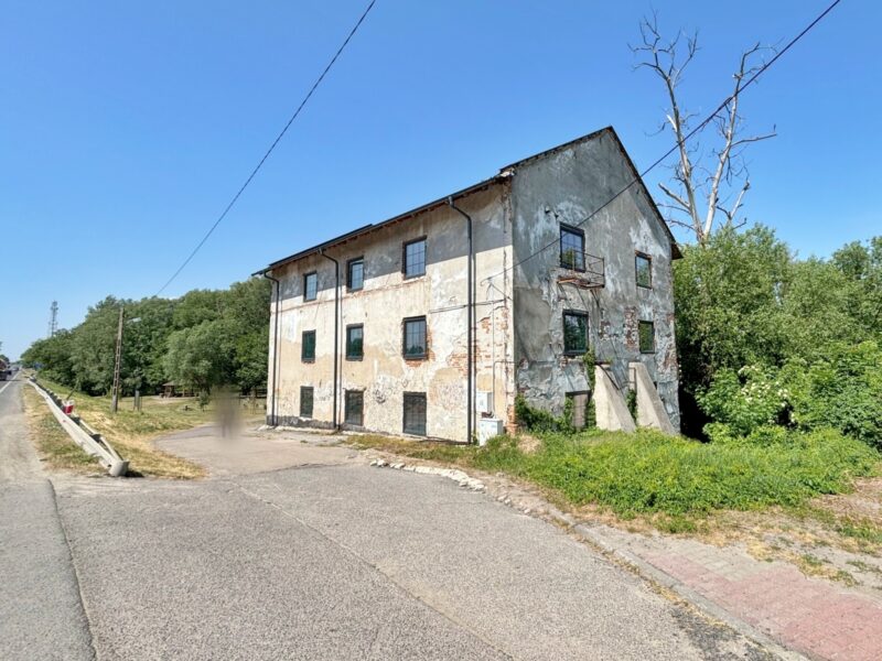 Kurów - lokal na sprzedaż