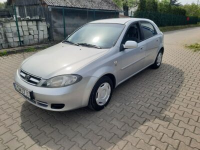 1.4 benzyna 5 drzwi klimatyzacja ważne opłaty