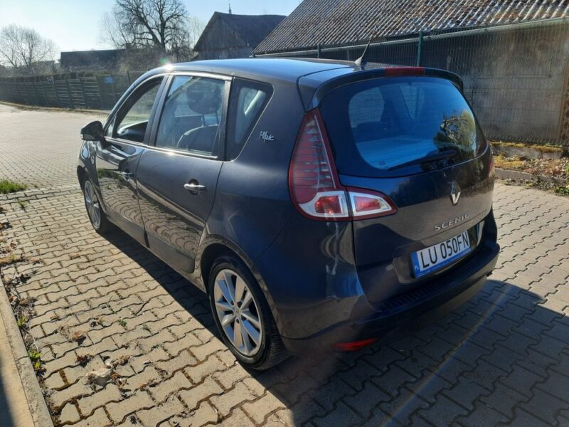 1.6 benzyna gaz mały przebieg 162TYS ważne opłaty