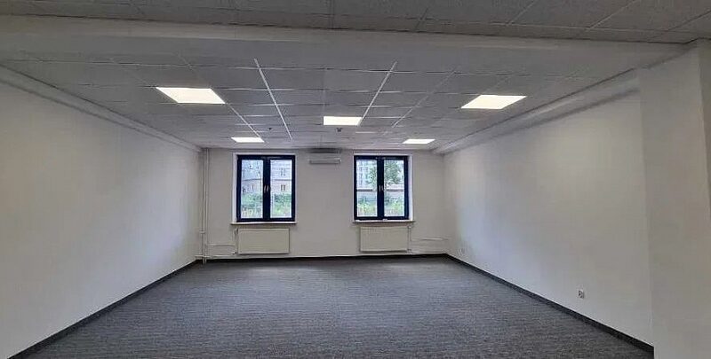 Lokal o pow. 52 mkw na parterze