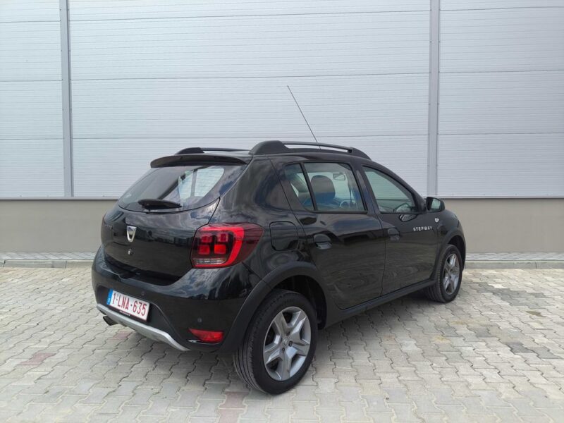 Dacia Sandero Stepway 0.9TCe 90KM**Navi**Tempomat**Czujniki parkowania