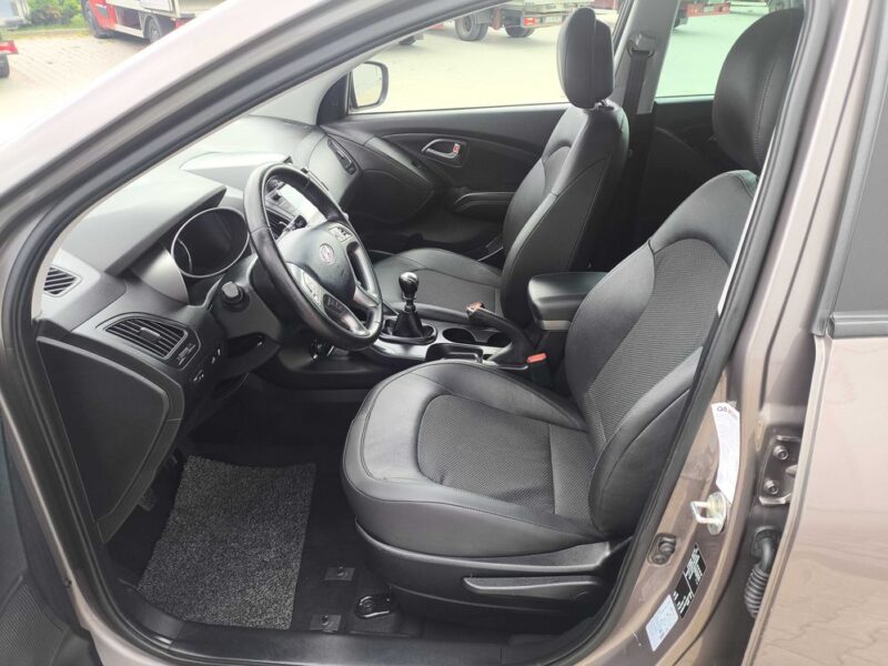 Hyundai ix35 1.6i 135KM**Lift**Pół-skóra**Navi**Kamera cofania**