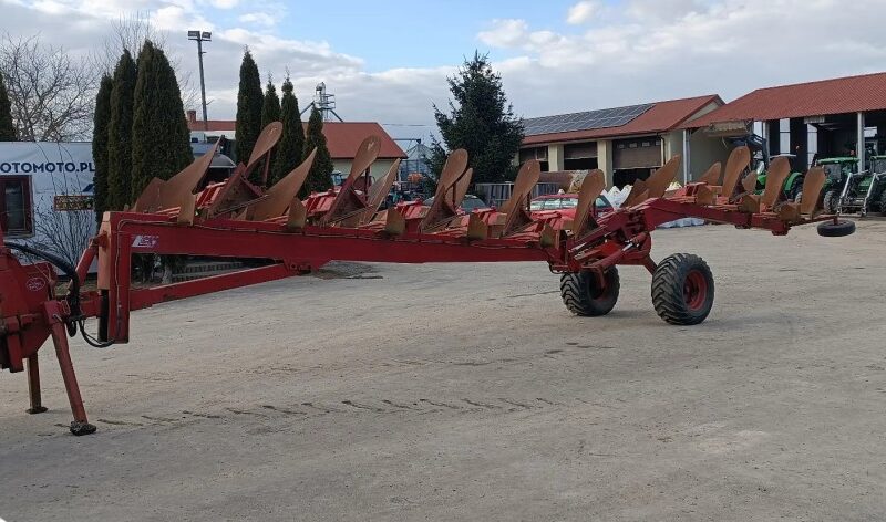 Inny NAUD APX 812