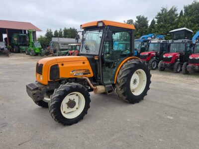 Renault Fructus 140