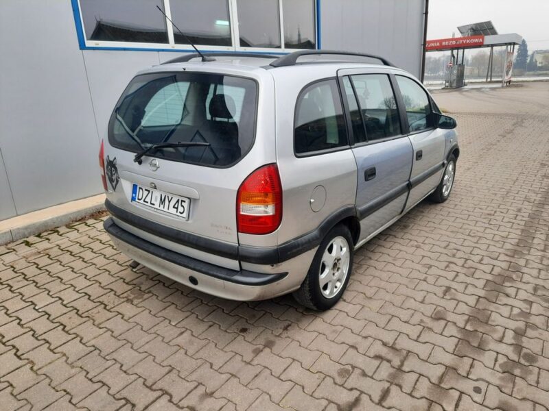 Tanio w cenie telefonu 1.8benzyna gaz odpala jeździ