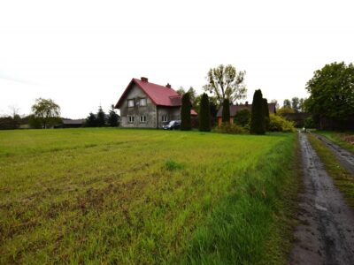 Stawek - dom na sprzedaż