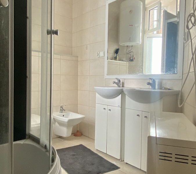 Mieszkanie w centrum dla 8 osób - wynajem