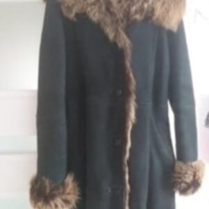 Naturalny kożuszek na szczupłą osobę