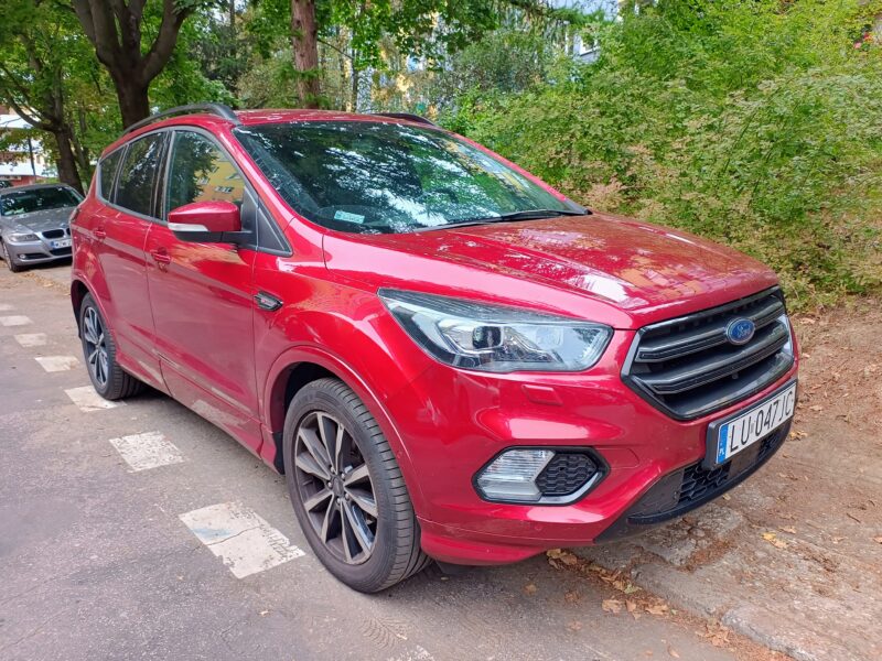 Ford Kuga 2019 r. 150 Km, 1498 cm3, benzyna, manualna, stan idealny