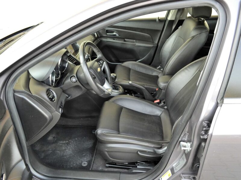 Chevrolet Cruze 1.4T 140KM Lift**Skóra**Navi**Kamera cofania**Key Less