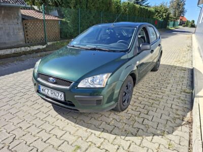 Ford Focus Ładny stan 1.6 benzyna klimatyzacja ważne opłaty