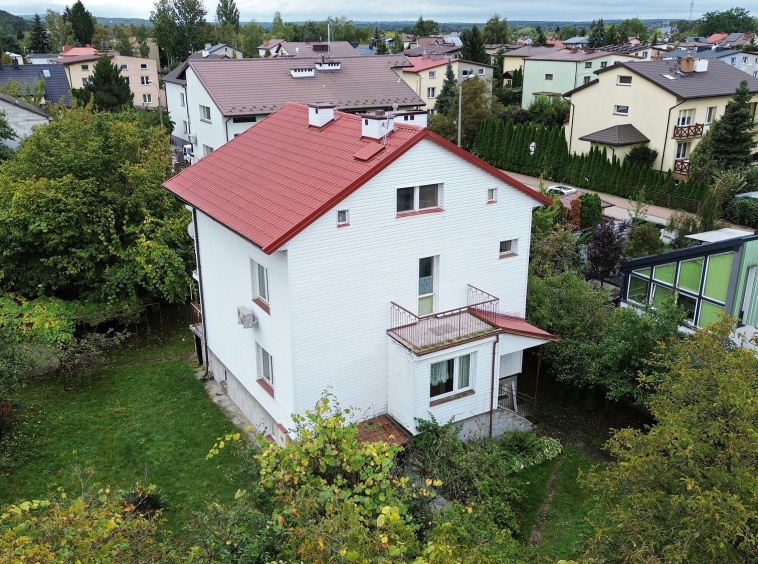 Jednorodziny dom 2km od centrum miasta
