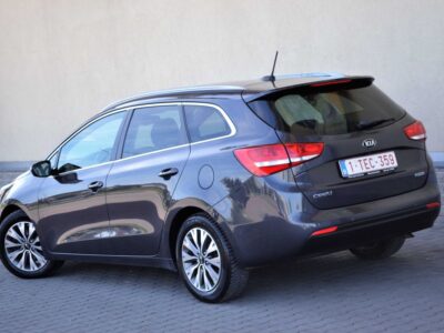 Kia Ceed 1.6CRDi 110KM Lift**Navi**Kamera cofania**LED**Climatronic