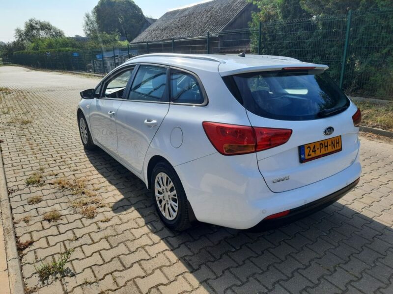 Kia Cee'd 1.4 benzyna MPI mały przebieg po opłatach