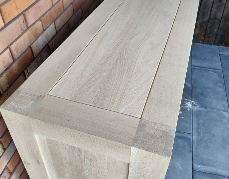 Komoda dębowa / oczyszczona / surowe drewno