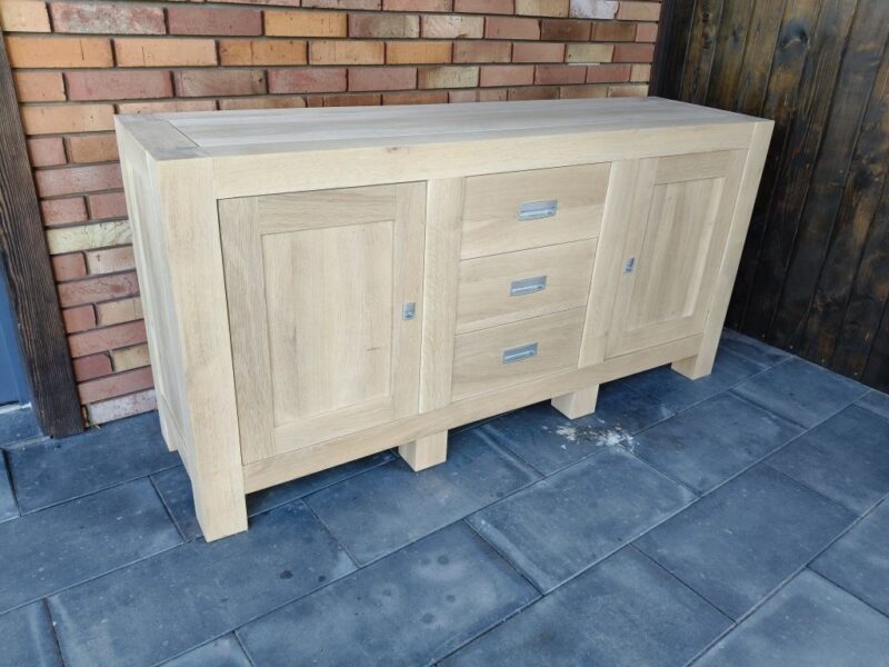 Komoda dębowa / oczyszczona / surowe drewno