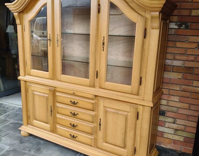 Kredens dębowy / witryna