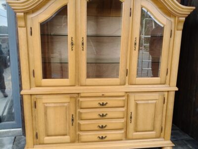 Kredens dębowy / witryna