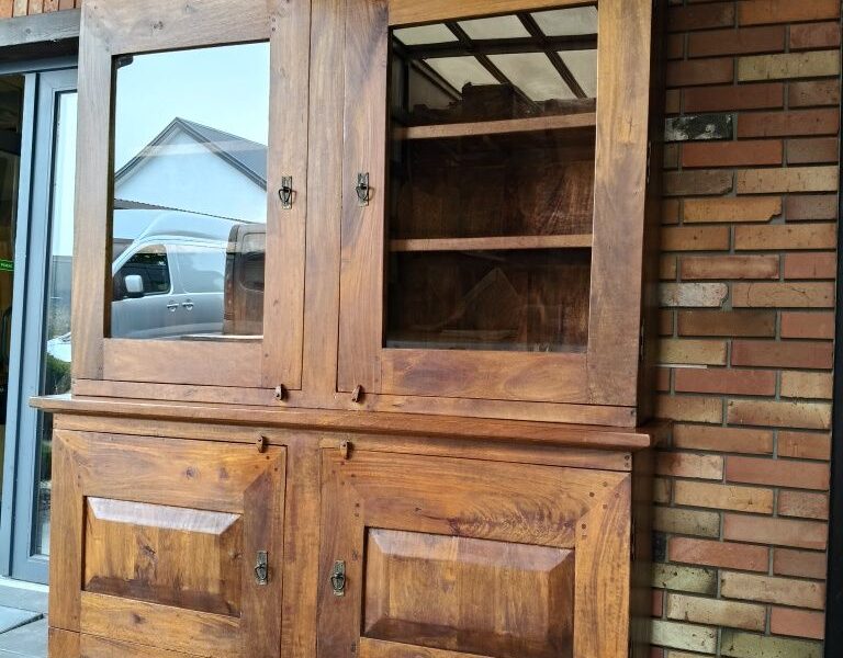 Kredens drewniany / meble holenderskie