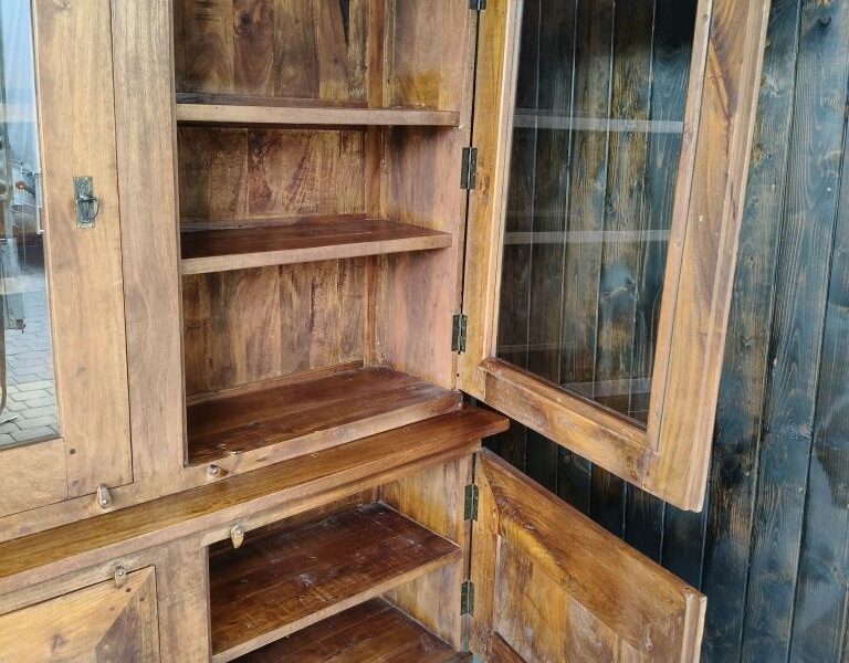 Kredens drewniany / meble holenderskie