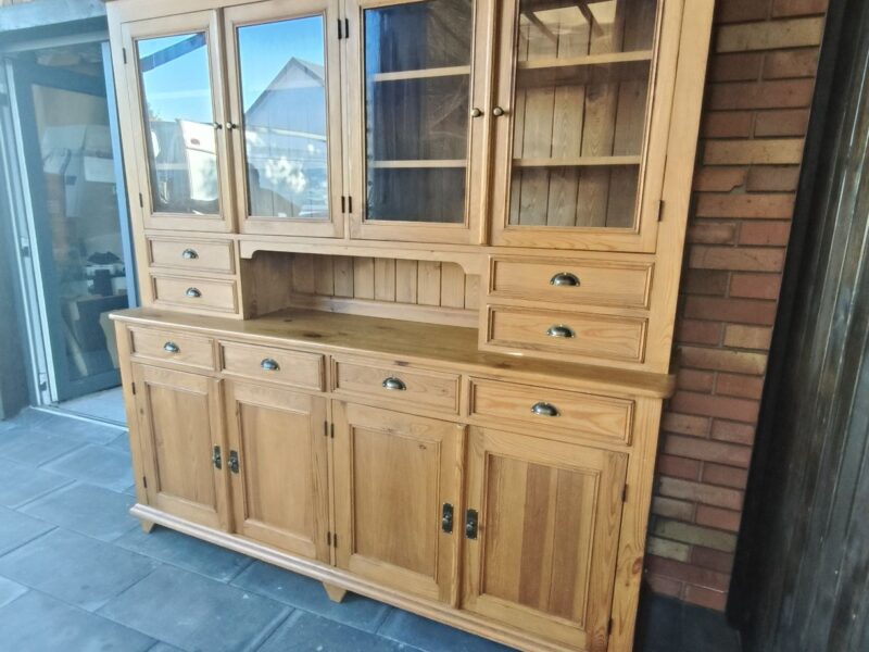 Kredens sosnowy / meble holenderskie