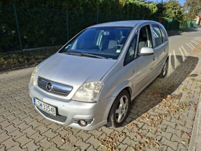 Opel Meriva 1.4 benzyna gaz na łańcuchu ważne opłaty