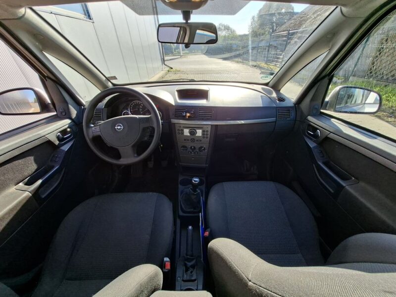 Opel Meriva 1.4 benzyna gaz na łańcuchu ważne opłaty