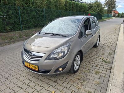 Opel Meriva 1.4 benzyna po opłatach bogata wersja